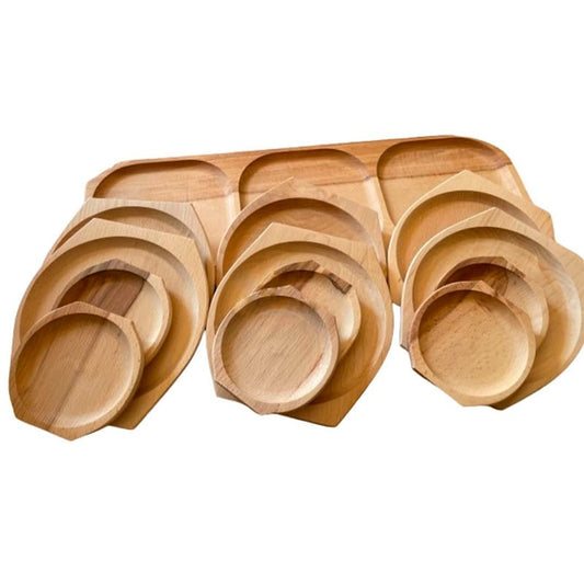Set platou de servire cu 12 farfurii rotunde, artizanal, din lemn de fag, 60 cm image 0