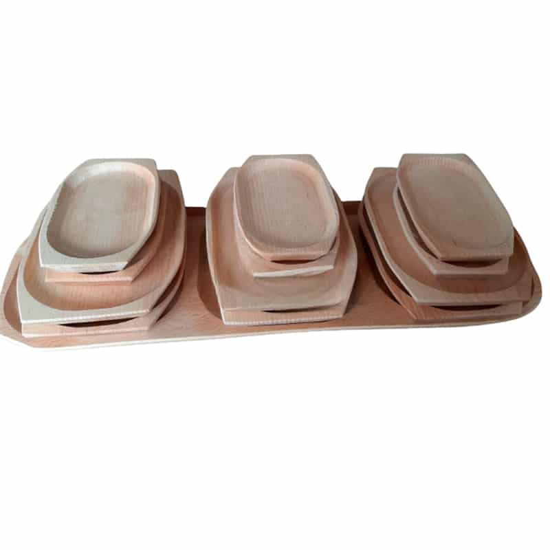 Set platou de servire cu 12 farfurii dreptunghiulare, artizanal, din lemn de fag,60 cm image 0